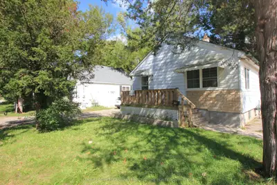190 HELENA Avenue, London South, ON N5Z 3M2