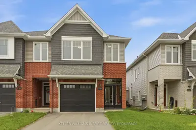 2365 Goldhawk Drive, Stittsville - Munster - Richmond, On K2s 2x4