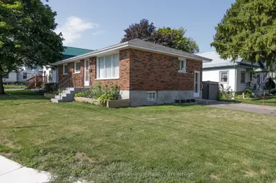 26 JAMES Street, Quinte West, ON K8V 2W9