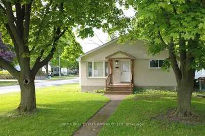 755 Talfourd Street, Sarnia, On N7t 1s1