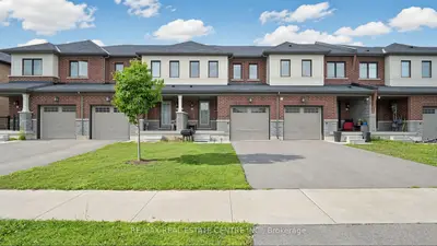 300 Bedrock Drive, Hamilton, On L8j 0m4