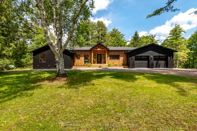 691 South Waseosa Lake Road, Huntsville, On P1h 2n5