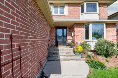 640 Braeside Crescent, Kingston, On K7p 1g8