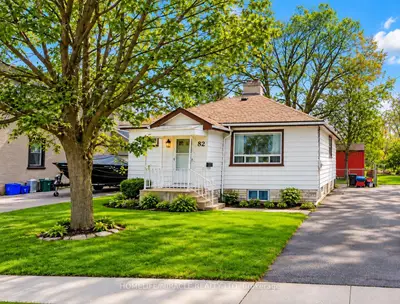 82 Norfolk Avenue, Cambridge, On N1r 3t9