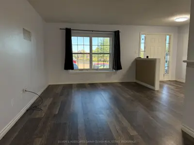 3320 Meadowgate Boulevard W 2, London South, On N6m 0a7