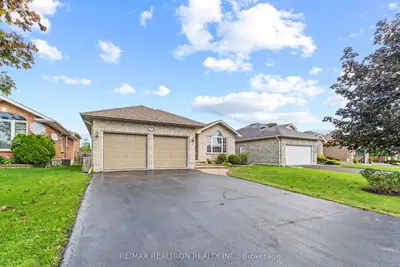25 LINDEN Lane, Belleville, ON K8N 5Y6