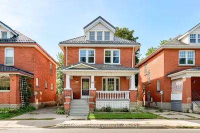 341 Ontario Street, Stratford, On N5a 3h7