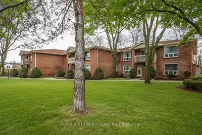 1110 Clonsilla Avenue 204, Peterborough, On K9j 5y5