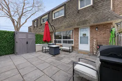 5 Viking Court 301, Grimsby, On L3m 3t8