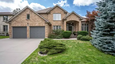 114 Longview Court, London South, On N6k 4j1
