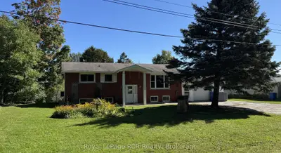 105 Maple Grove Lane, Georgian Bluffs, On N4k 0g2