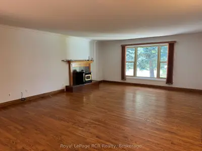 105 Maple Grove Lane, Georgian Bluffs, On N4k 0g2