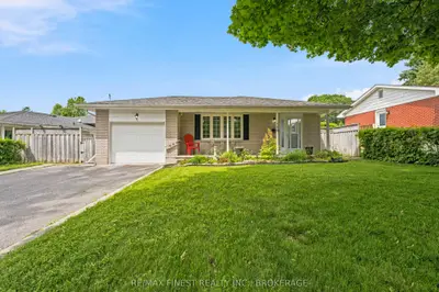 746 Laidlaw Crescent, Kingston, On K7m 5m5