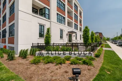 120 Huron Street 112, Guelph, On N1e 0t8