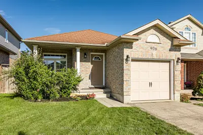 906 Bitterbush Crescent, London North, On N6h 5x5