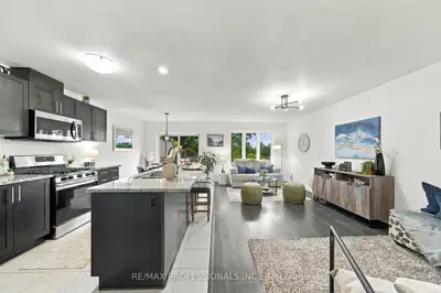 135 Hardcastle Drive 31, Cambridge, On N1s 0b6
