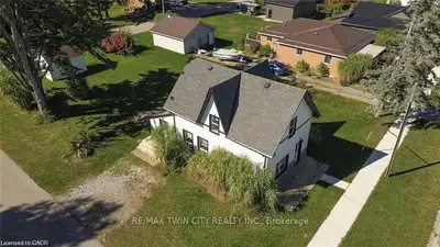 51 Victoria Street, Bayham, On N0j 1t0