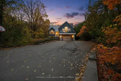 112 Arrowhead Crescent, Blue Mountains, On L9y 0r9