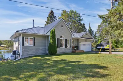 144 FLYING CLUB Road, Greater Madawaska, ON K0J 2R0