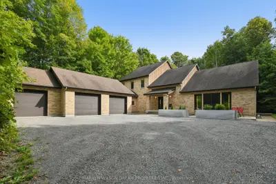 24 Marchvale Drive, Kanata, On K2w 1c2