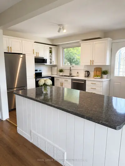 66 Victor Boulevard, Hamilton, On L9a 2v4