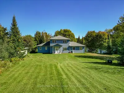 25 Cole Point Trail, Mckellar, On P2a 0b4