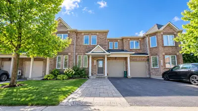 148 Grovemont Drive, Barrhaven, On K2g 6z9