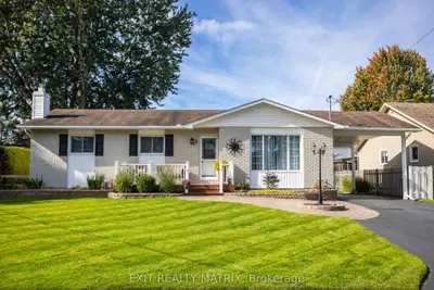 5 Gold Crescent, Russell, On K4r 1b9