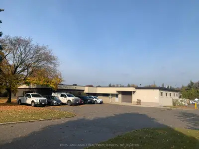 221 Avenue Road, Cambridge, On N1r 7z1