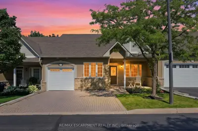 212 Stonehenge Drive 41, Hamilton, On L9k 1n4