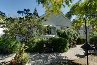 12 Don Street, Hamilton, On L9h 4n9