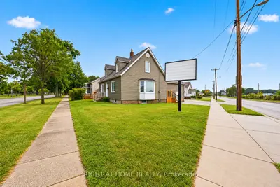 229 Water Street, Sarnia, On N7t 5t4