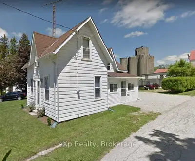 8 West Street, Perth East, On N0k 1m0
