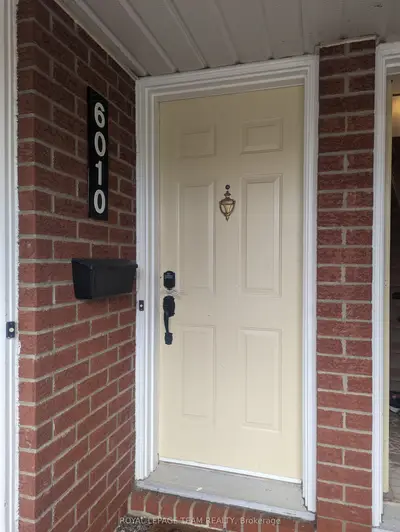 6010 Red Willow Drive 17b, Orleans - Convent Glen And Area, On K1c 7h9