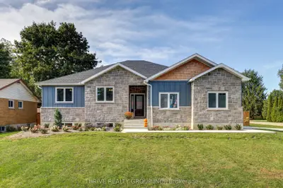 5178 Glendon Drive, Southwest Middlesex, On N0l 1a0
