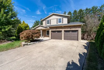 5 Tottenham Court, Niagara-on-the-lake, On L0s 1j0