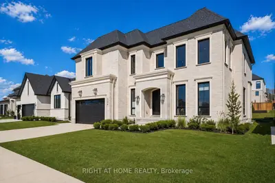 326 Manhattan Drive, London South, On N6k 4m7