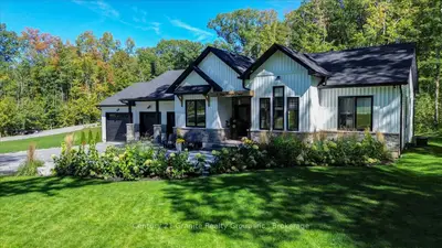 6 New Pierce Drive, Stirling-rawdon, On K0k 3e0