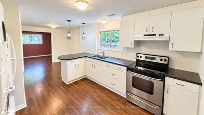 108 Toronto Street, Guelph, On N1e 3e4