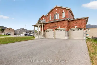 14 Lamb Avenue, Kawartha Lakes, On K9v 0j3