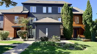 110 Fairway Court 210, Blue Mountains, On L9y 0p8