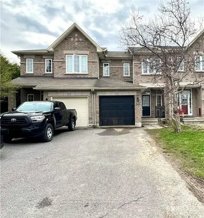 249 SADDLESMITH Circle, Kanata, ON K2M 2Z1