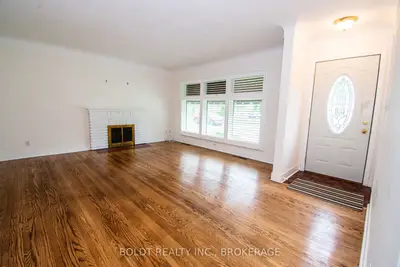 25 Elm Ridge Drive, St. Catharines, On L2t 2a7
