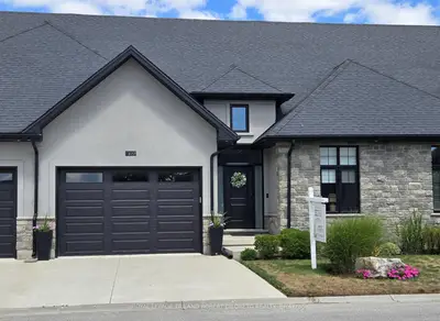 9861 Glendon Drive 122, Middlesex Centre, On N0l 1r0