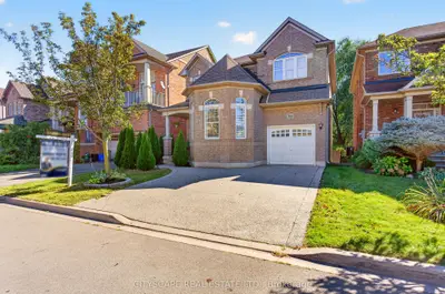 366 Montreal Circle, Hamilton, On L8e 0c7