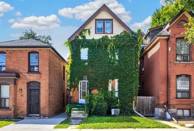 24 Locke Street S 1, Hamilton, On L8p 3z8