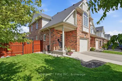 914 Silverfox Crescent, London North, On N6g 0n6