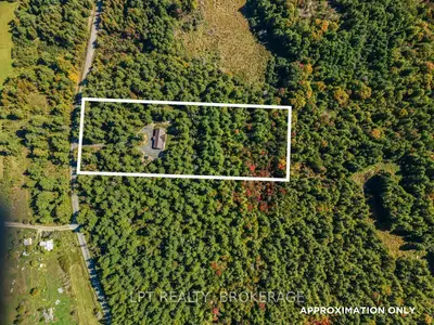 1913 Wagarville Road, Frontenac, On K0h 2k0