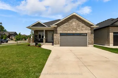 91 Orr Street, Stratford, On N5a 0h7