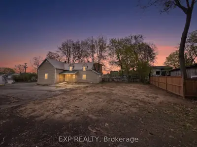 394-406 REGENT Street, Hawkesbury, ON K6A 1E9